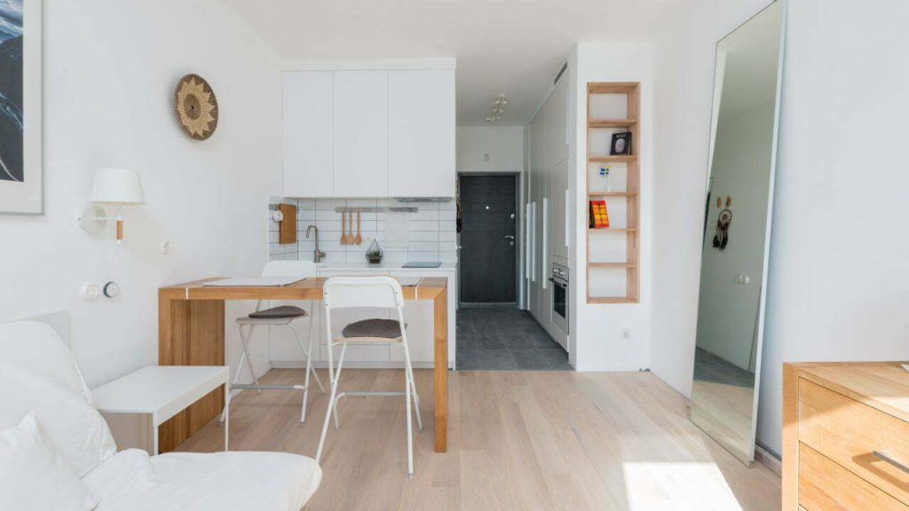 Tampilan interior apartemen kecil