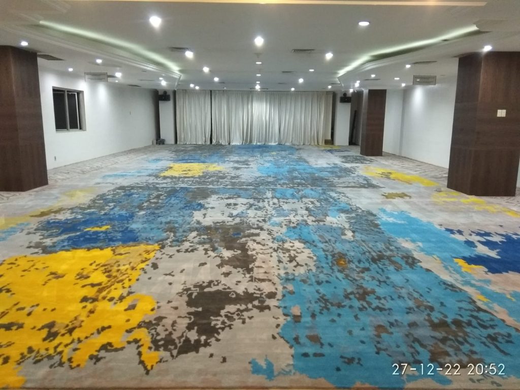 custom hotel grand alia