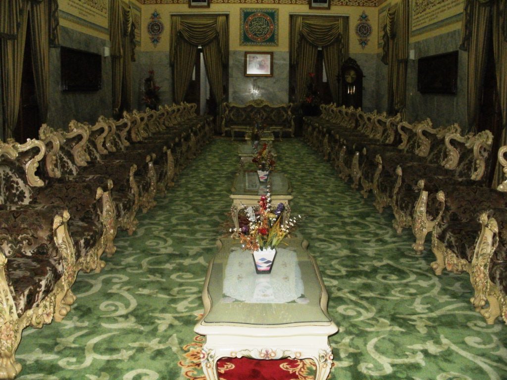 karpet custom bupati serang