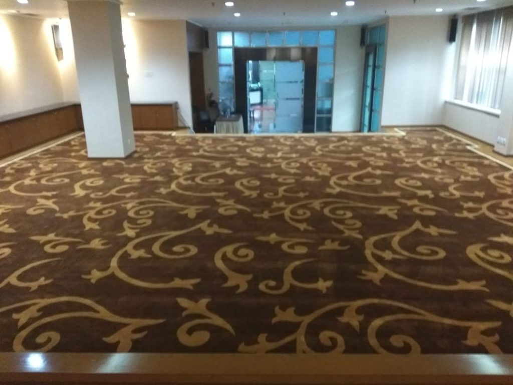 karpet custom