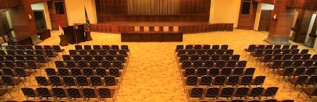 Menambahkan Kemewahan pada Ballroom Pemerintah Kota Semarang