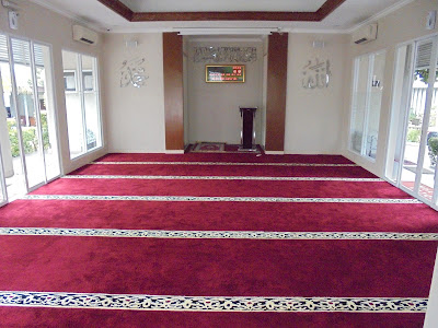 Pemasangan Karpet Masjid di Magelang